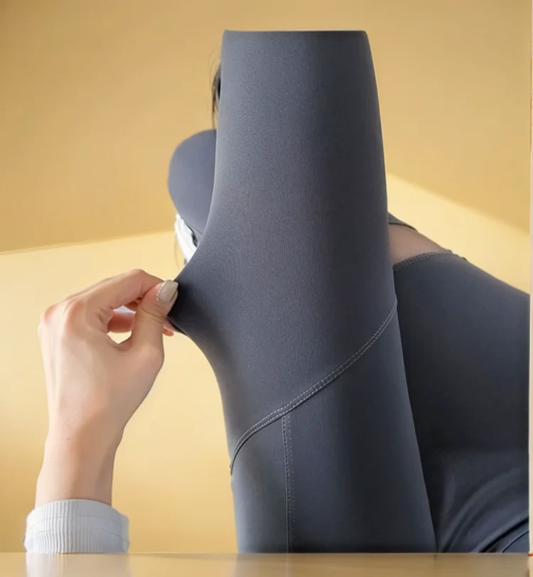 طماق للنساء مضلع Scrunched التنفس بحرية اليابانية منتصف الخصر سميكة رفع عالية Ootd عالية الجودة Tush-up الرياضة الصلبة