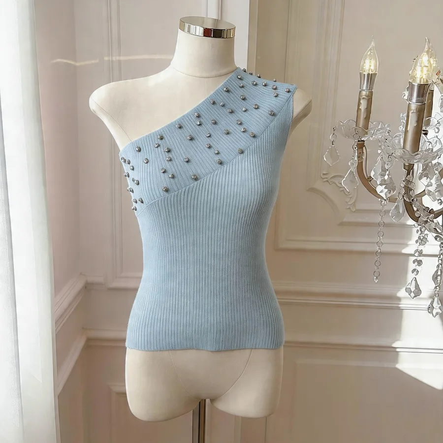 

Summer New Style Women's Knitted Short Vest Diamond Embedded Slant Shoulder Pure Desire Style Slim Fit Design Sensation Top