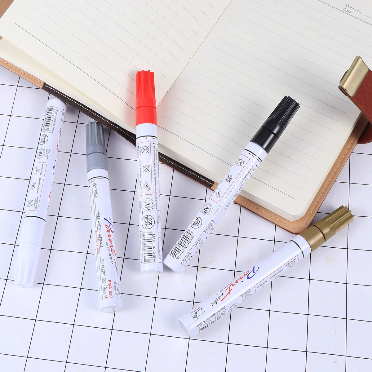 

Car Scratch Repair Fill Paint Pen Red Color Marker Up Paint Automotive Scratch Concealer Durable Practical Prevent