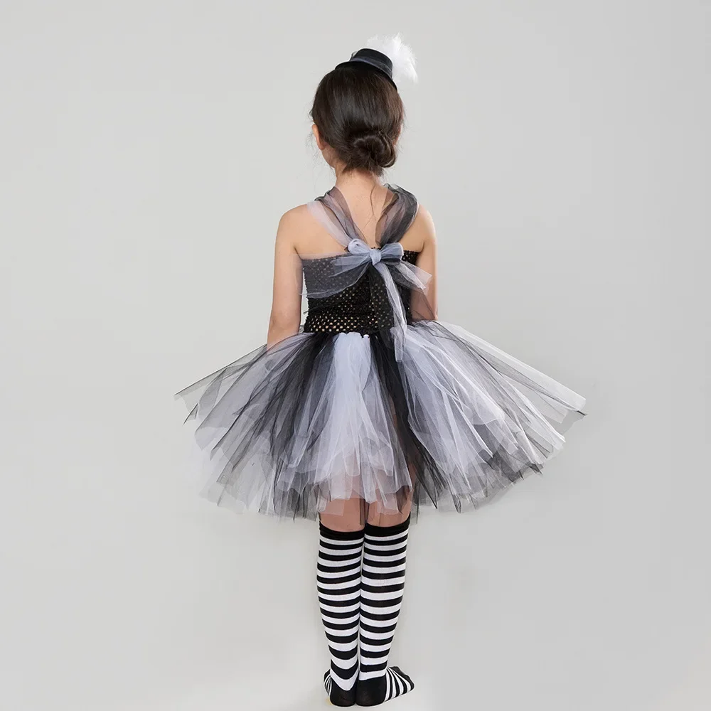 2026 Jungen Mädchen Passende Gruselthema-Kostüme Kinder Gestreifter Anzug Patchwork-Kleid Halloween Familien-Cosplay-Party-Outfits – Detail 17