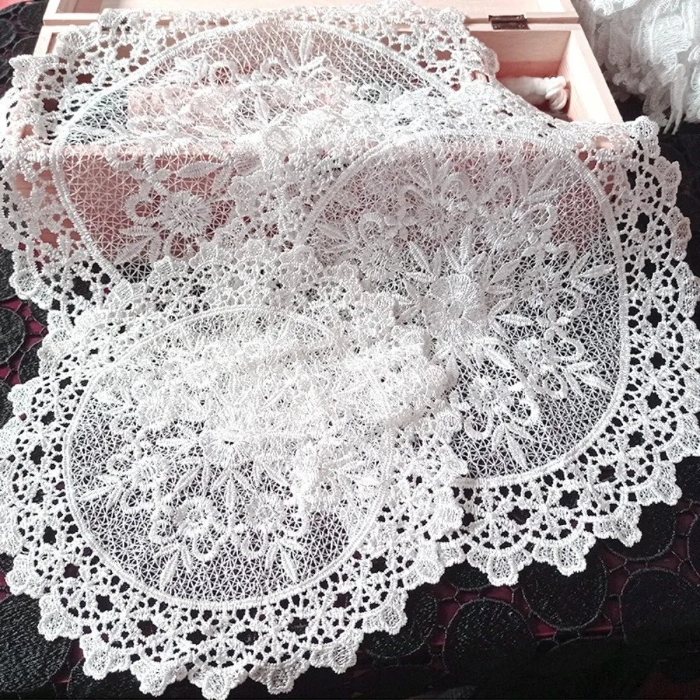 Nordic Style Embroidery Lace Table Cloth Hollow Insulated Round Lace Coaster White Furniture Decor Table Cup Mat Home Decor
