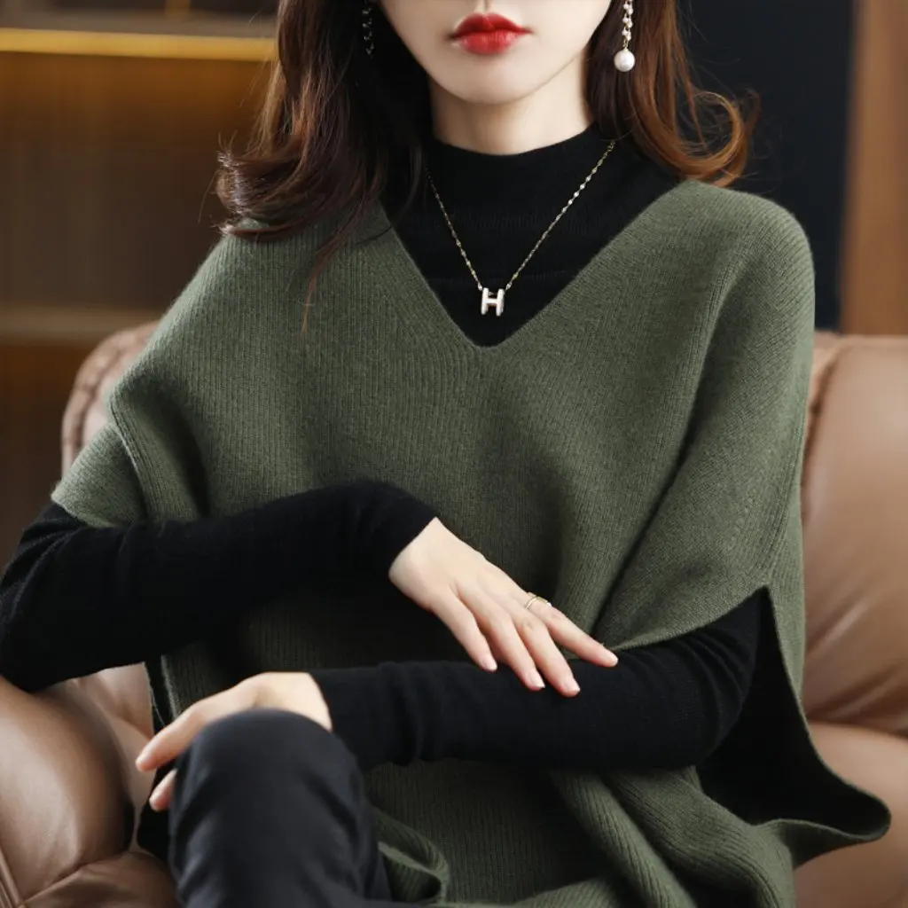 

Women's Knitted Vest Early Autumn Loose Style V-Neck Waistcoat Solid Color Bat Sleeve Pullover Sweater