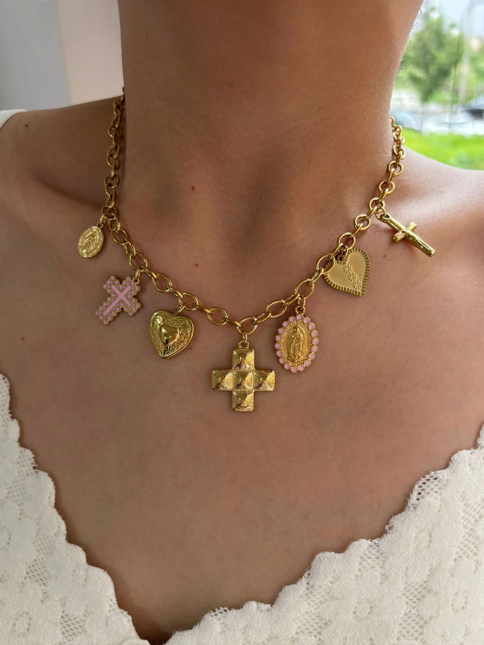 

GHIDBK Anti-Tarnish Fashion 18K Gold Plated Cross Heart Oval Pendant Necklace for Women Creative Design Stainless Steel Jewelry