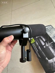 Professional dynamic microphone with selectable frequency response for studio recording performance vocations for Shure SM7B
