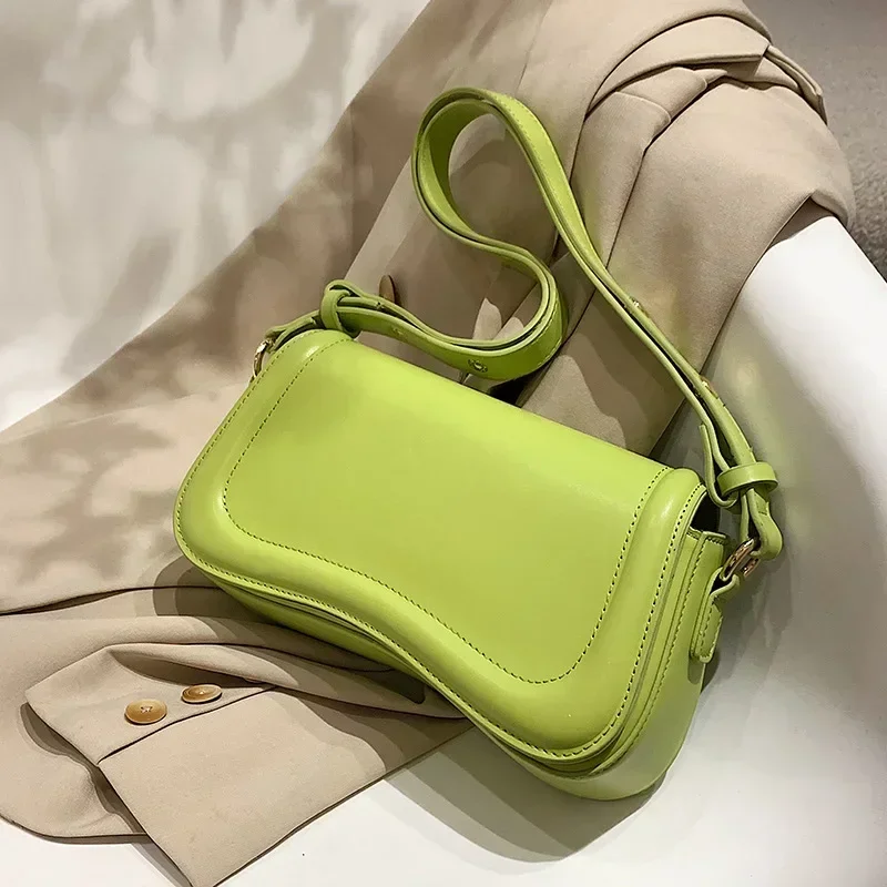 

New Luxury Designer Shoulder Crossbody Bags for Women 2024 Pu Leather Trend Female Underarm Bag Fashion Purse Flap Handbags