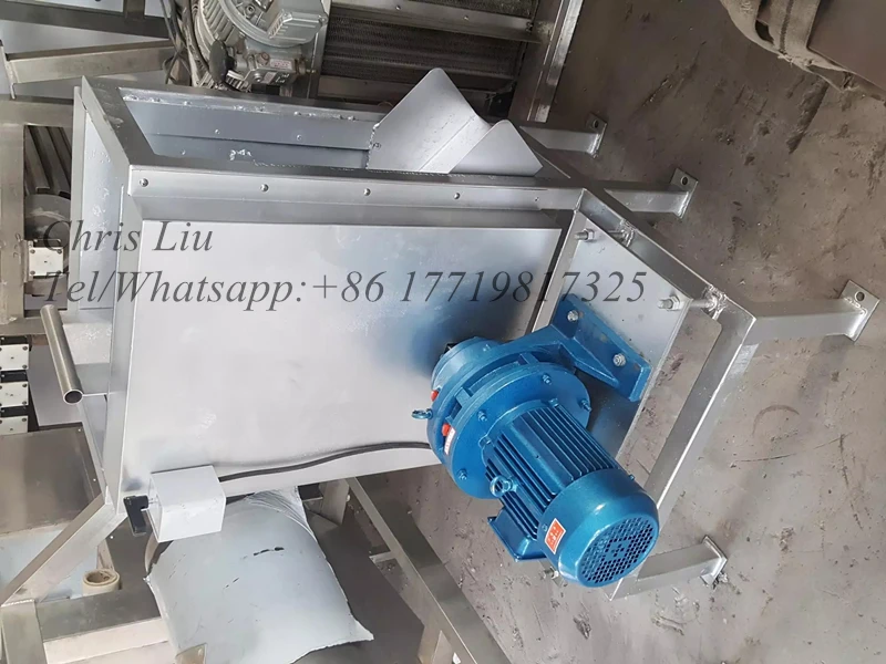 OEM Automatic Dry Coconut Peeling Machine/Old Coconut Dehusking Machine coconut fiber removing machine