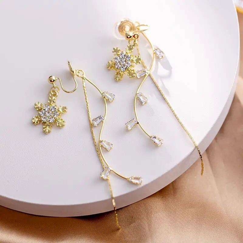 2022 Spring New Arc-shaped Tassel Ear Clips Women's Simple Long Ear Clips Without Pierced Clip on Earrings for Women