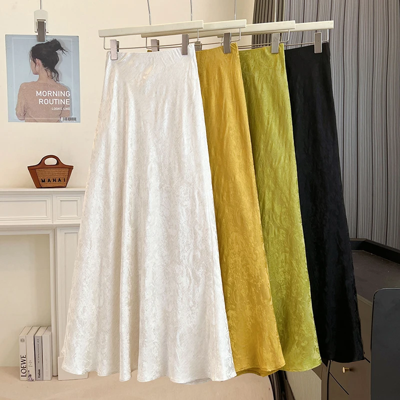 New Chinese Style National Trend Improved Lady Texture Sensing Silk Embroidery Ethnic Autumn Half Skirt Women's Fashion
