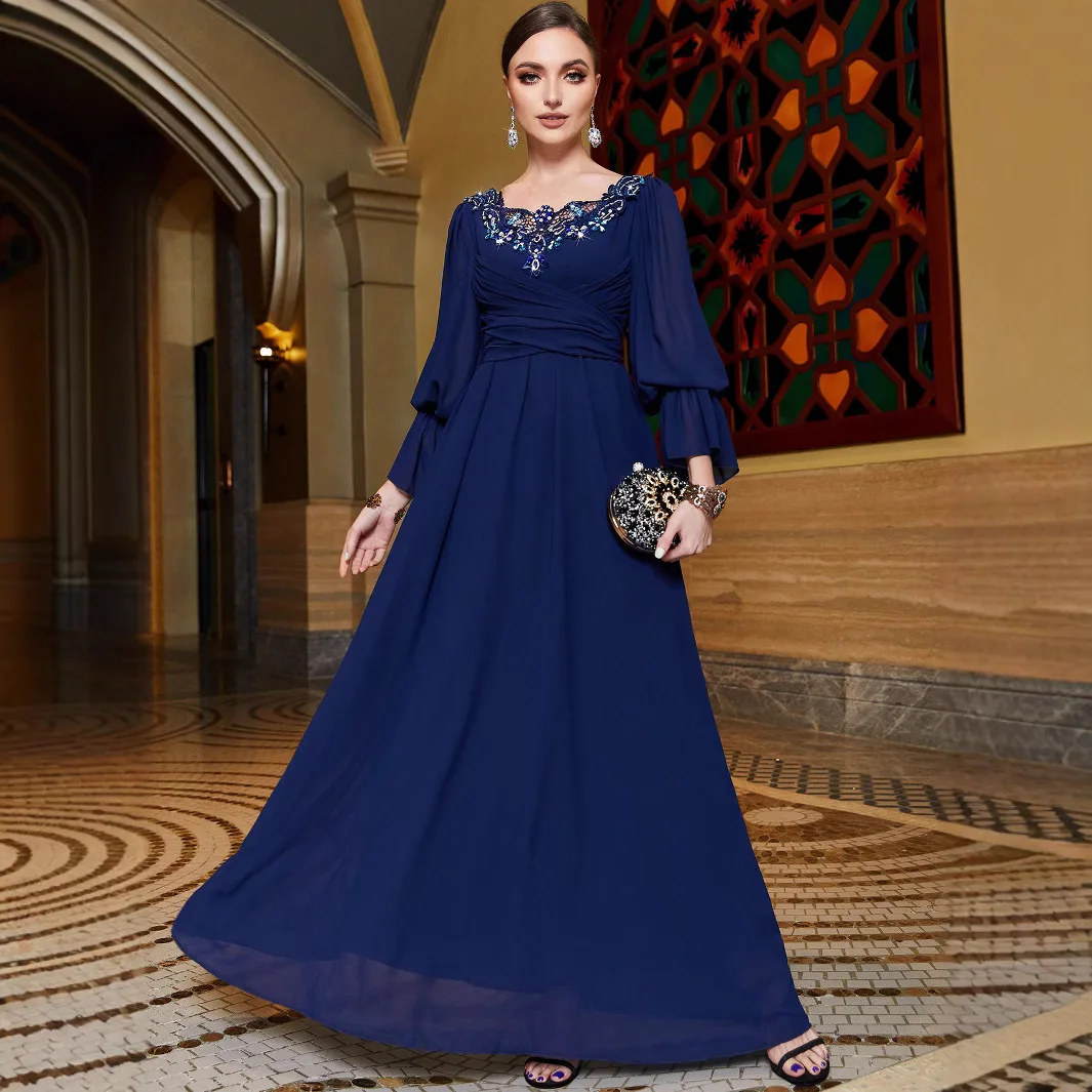 

Luxury Dubai Chiffon Abaya Dress Muslim Women V-Neck Beaded Modest Gown Bell Sleeve Kaftan Evening Wear 2026 Eid Mubarak Robe