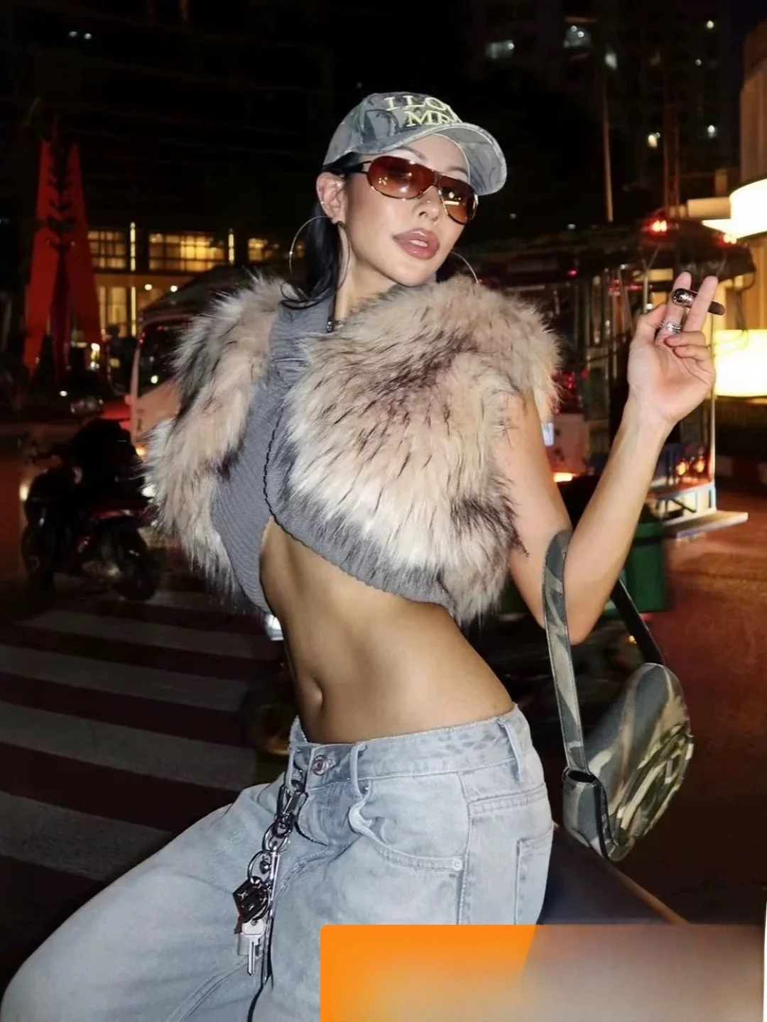 ort Svel Patchwork namaakbontkraag Jaet Street Sle Warmte Matige V-Ne Geen knop Pure kleur Chinese productie