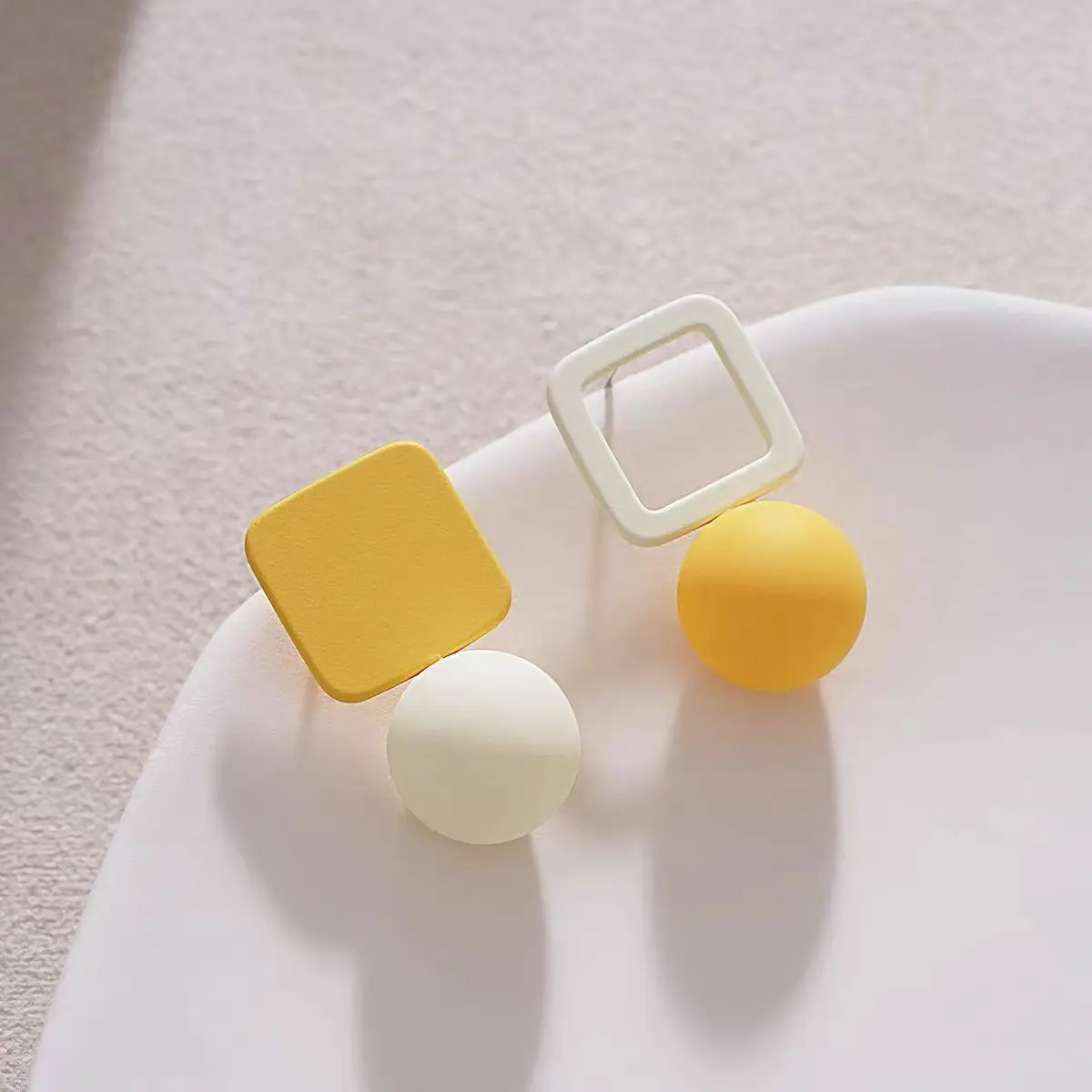 Yellow Heart Earrings: Unique, Asymmetrical Design with a Retro Hong Kong-Style Floral Motif—Trendy Earrings for Women