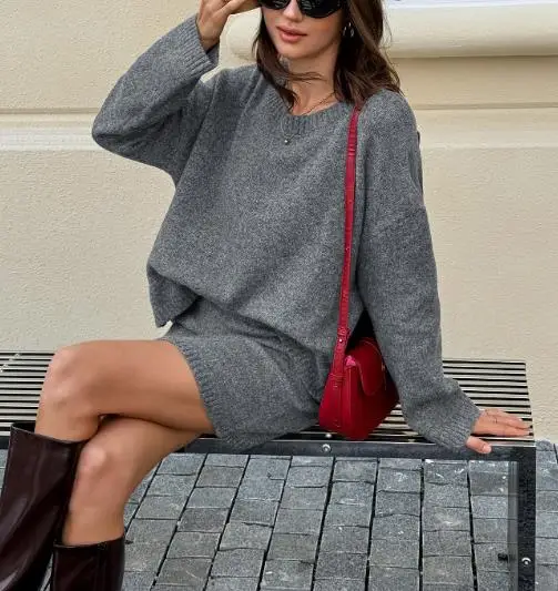 المرأة 2025 الخريف الشتاء الترفيه عطلة نمط سترة تنورة قصيرة قطعتين مجموعة المألوف فضفاضة ومريحة تنورة مجموعة #4