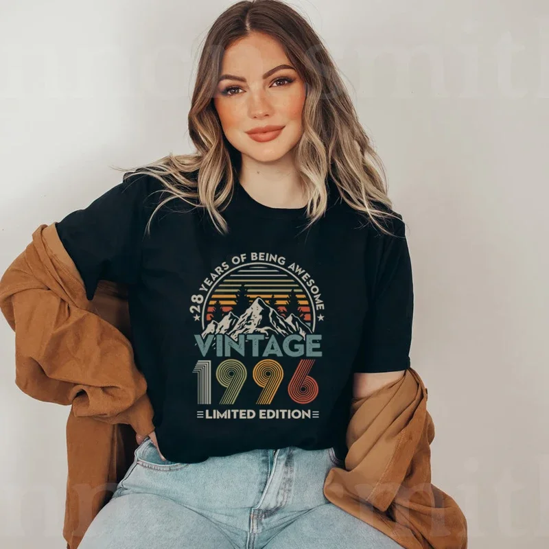 

2024 Vintage 1996 Limited Deition 28 Years Awesome Women T Shirt 28th Birhtday Old Persional Gift O Neck Mothers Gift Tsh