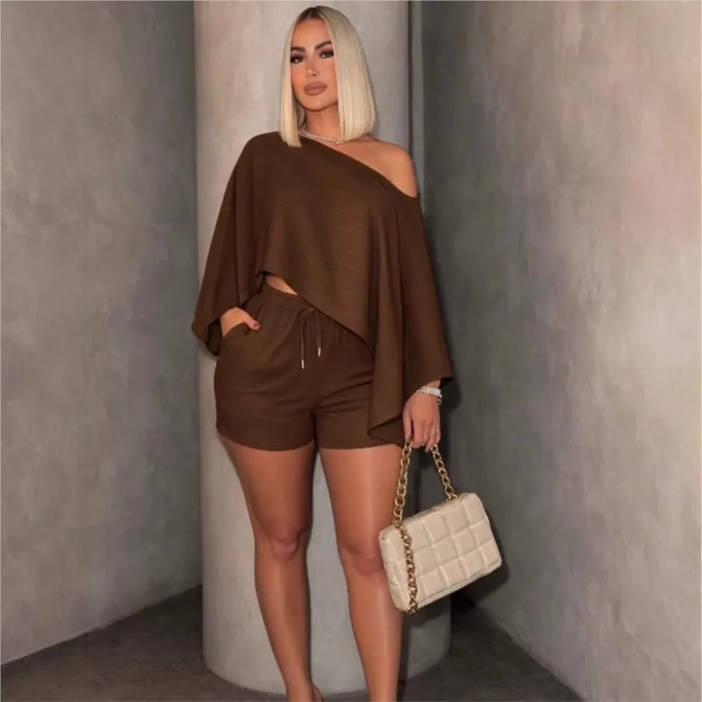 Fashion Sloping Shoulder Bat Sleeve Short Top + Shorts 2piece Sexy Off-shoulder Loose Holiday Shorts Set Women Office Shorts Set - Image 4