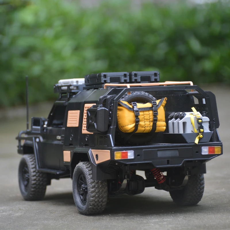 MN82 Scala a scatola laterale Set serbatoio acqua Accessori decorativi per 1/12 MN82 MN82S LC79 Accessori auto telecomandati