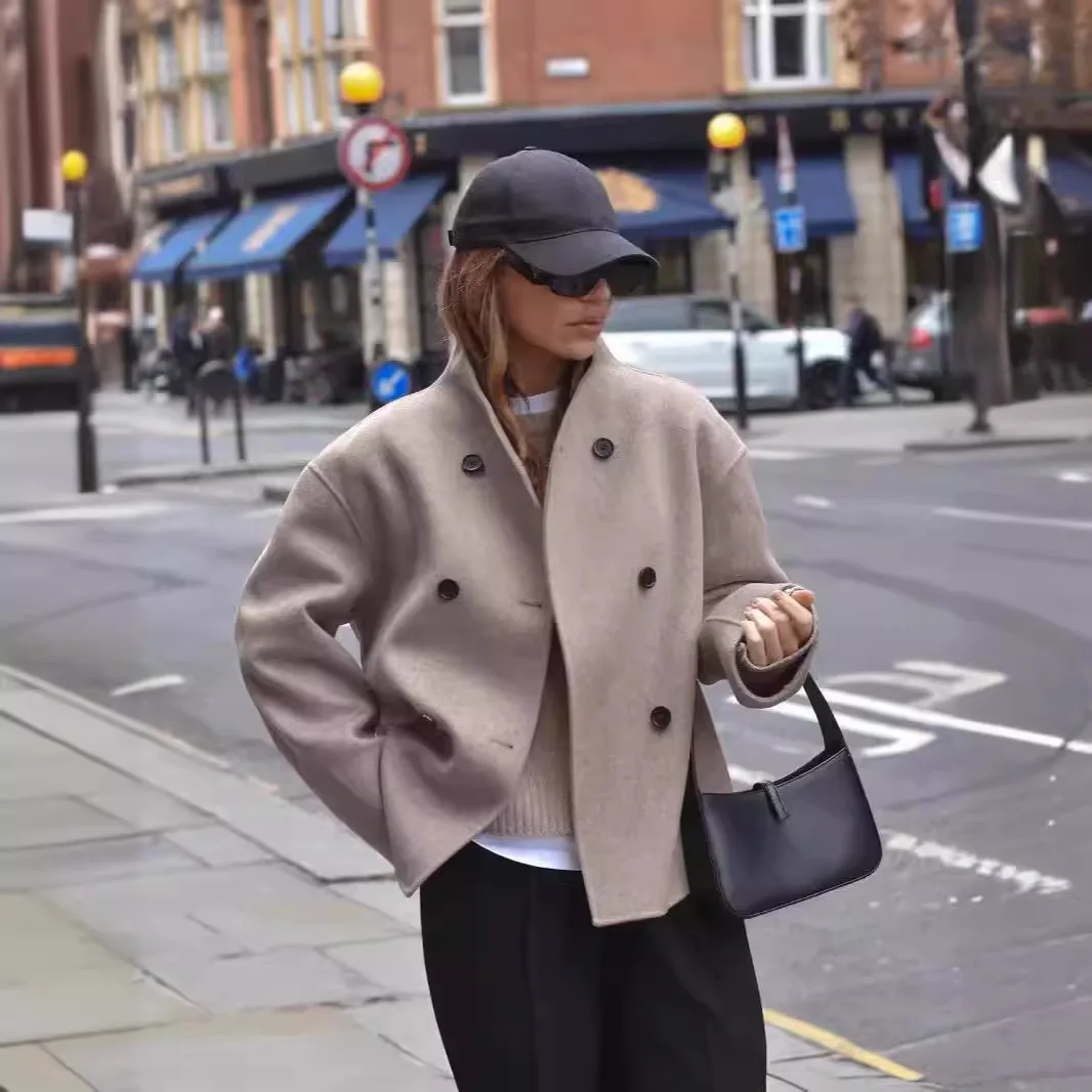 معطف نسائي صوفي بأسلوب بريطاني بصف أزرار مزدوج، لون موحد، مريح وعصري، سترة أوروبية أنيقة