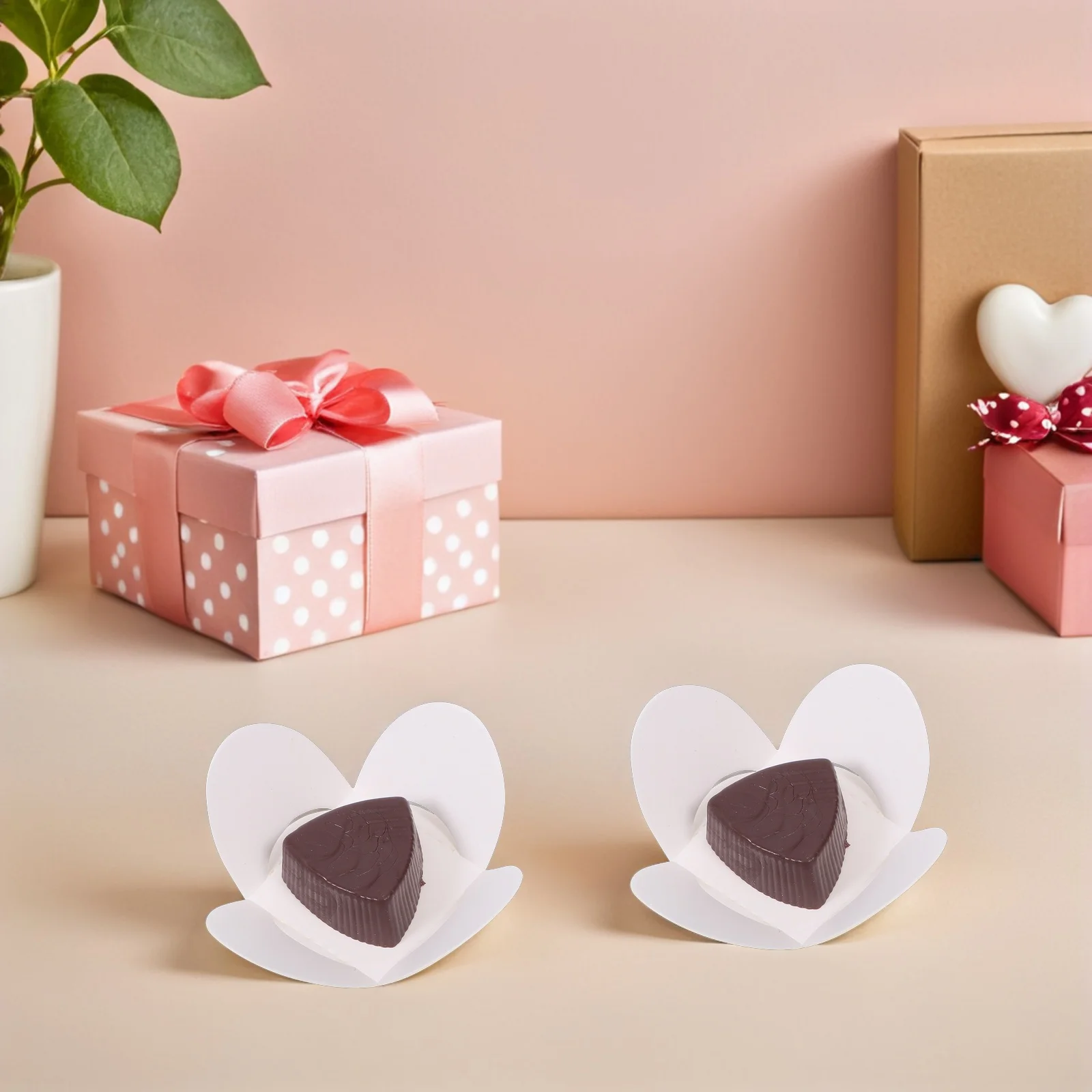 

200Pcs Chocolate Flower Holders Paper Floral Cupcake Liners Truffle Wrappers Wedding Candy Holder Valentine Treats
