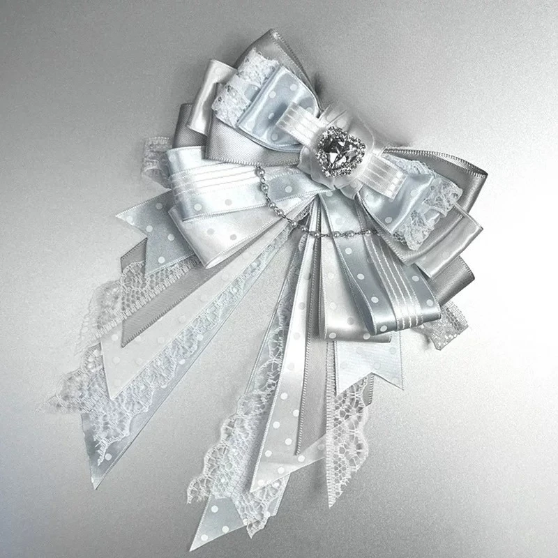 Luxuriöse Strass-Spitzen-Polka-Dot-Schleife Konzert-Leitstab-Anhänger Niedliche Lolita Alltags-Damenkleid-Blusen-Korsage-Brosche Accessoire – Detail 1