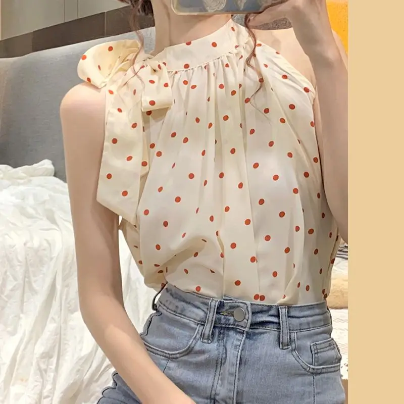 Sleeveless Hanging Neck Top Women Niche Design Sense Summer 2026 New French Gentle Style Chic Polka Dot Shirt Trend
