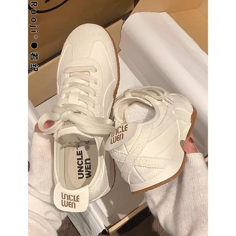 Retro German Training Shoes Women's 2026 New Summer and Autumn Soft Bottom Casual Sports Shoes Flat Bottom Versatile White Shoes