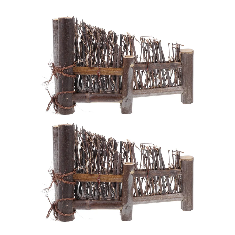 

2 Pcs Sushi Plate Bamboo Ornaments Baby Fence Sashimi Small Decor Model Village Fencing