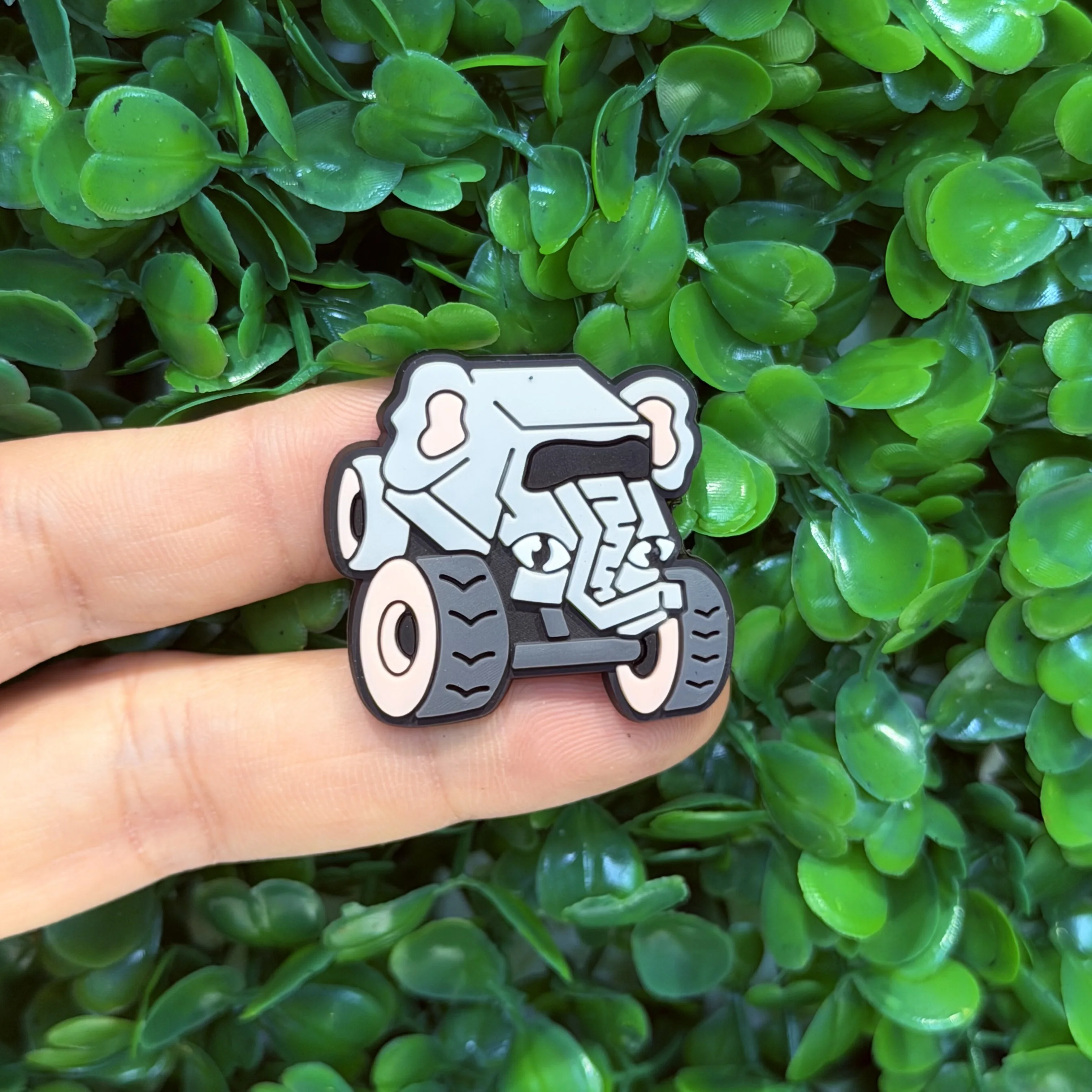 1/20Pcs Monster Truck PVC Shoe Charms Accessories Frog Elephant Slipper Buckles Fit Man Favorite Birthday Gift view 5