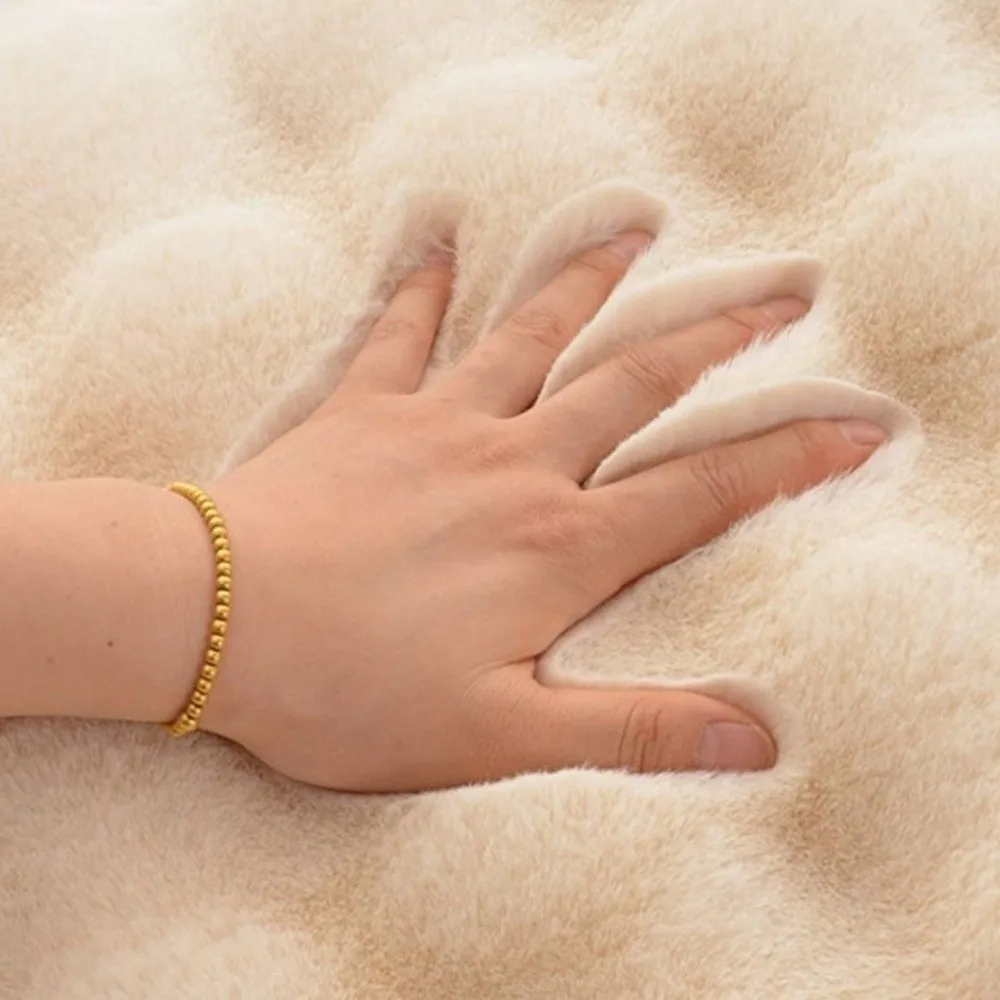 E9 Winter Warm Pet Sleeping Mat Thickened Design Cloud Bubble Texture Cat Kneading Pad Multi-Scenario Use Soft Fluffy Pet Mat