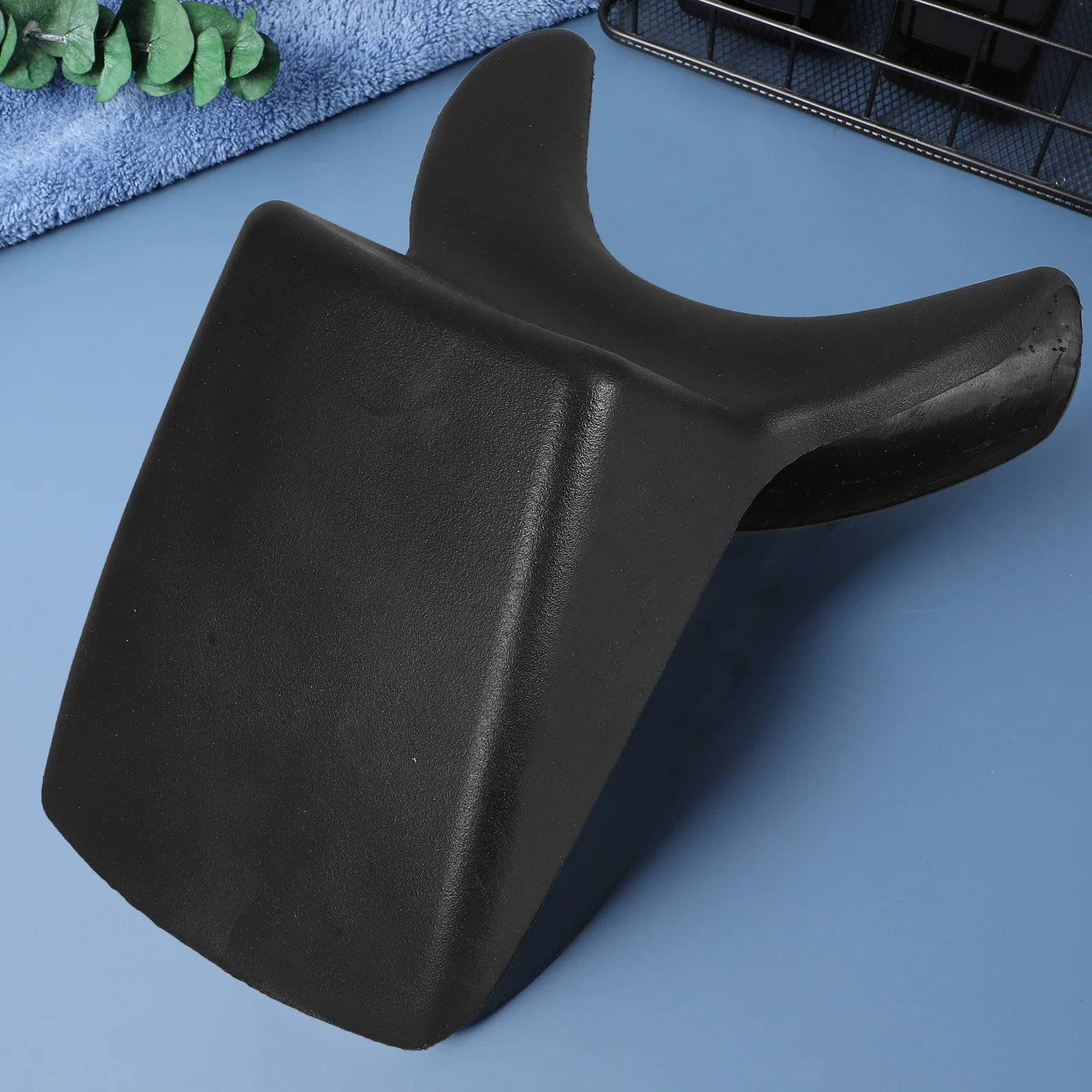 

Shampoo Bowl Neck Rest Cushion Salon Bathtub Hair Washing Pillow Durable Silicone Ergonomic Design Portable Adjustable