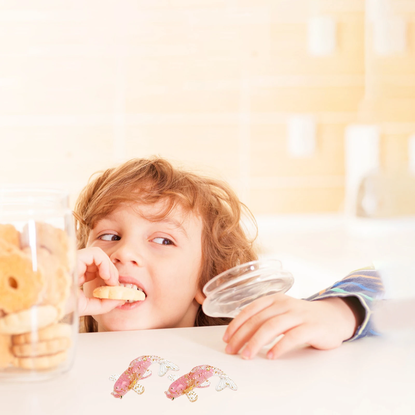 

2 шт. хрустальные фигурки рыбок ручной работы из смолы для декора гостиной, спальни, стола, эстетичный интерьерный декор