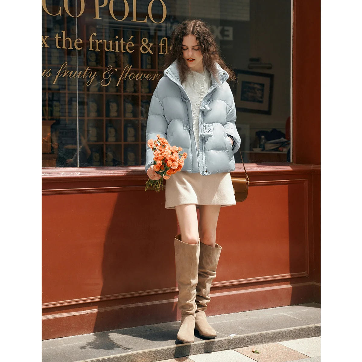 OLrain المرأة سترة منتفخة 2025 الشتاء موضة عادية فضفاض أسفل معاطف الصلبة الحلو ستار زر الملابس النسائية GO57DY000829