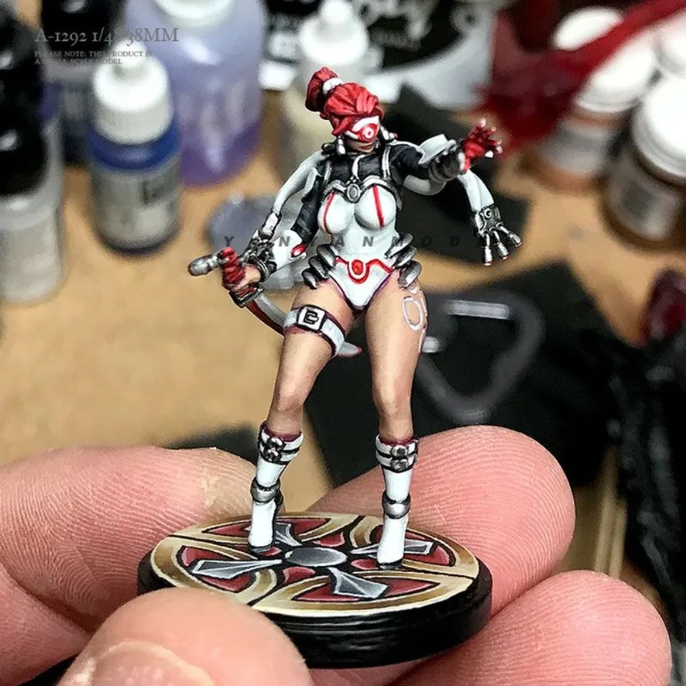 38mm Beauty Soldier 3D Printed Resion Model Figurines Miniature Resin Model Kit Unassembled and Unpainted Craft