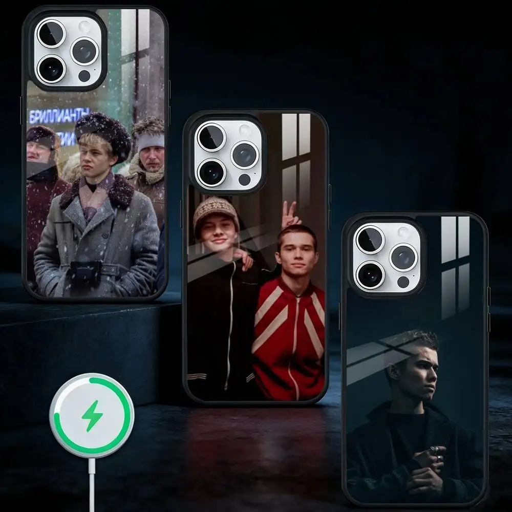 

Actor R-Ruzil M-Minekaev Phone Case For iPhone17,16,15,14,13 Plus,Pro Max Magnetic For Magsafe Wireless Charging