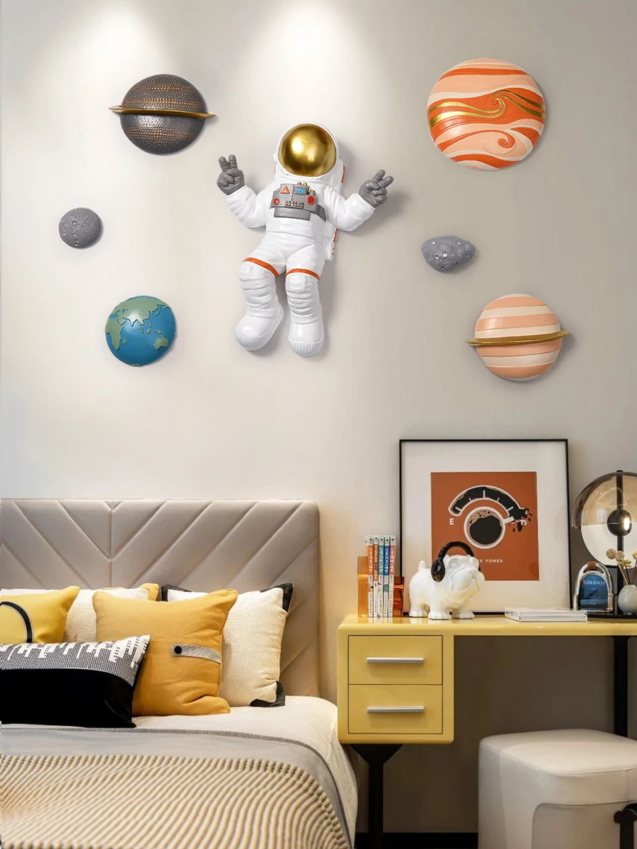 Action Figures Home Decorative Figures Interior Kawaii Accessories Wall Decoration Statuette Pendant Of Nordic Astronaut Wall Ha