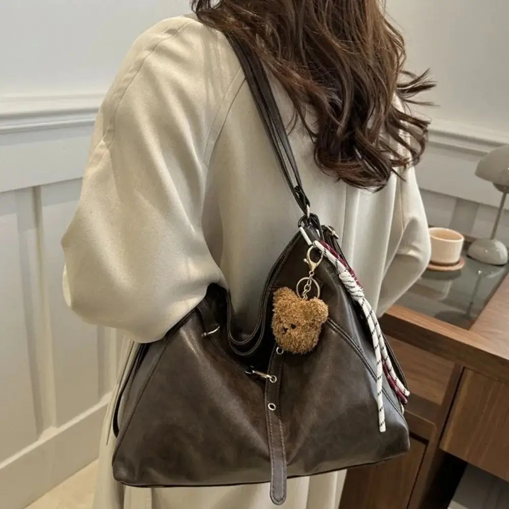 

Fashion New Design Buckle Shoulder Bag Solid Color Large Capacity Vintage Tote Bag Crossbody Leather Women Backapck Lady