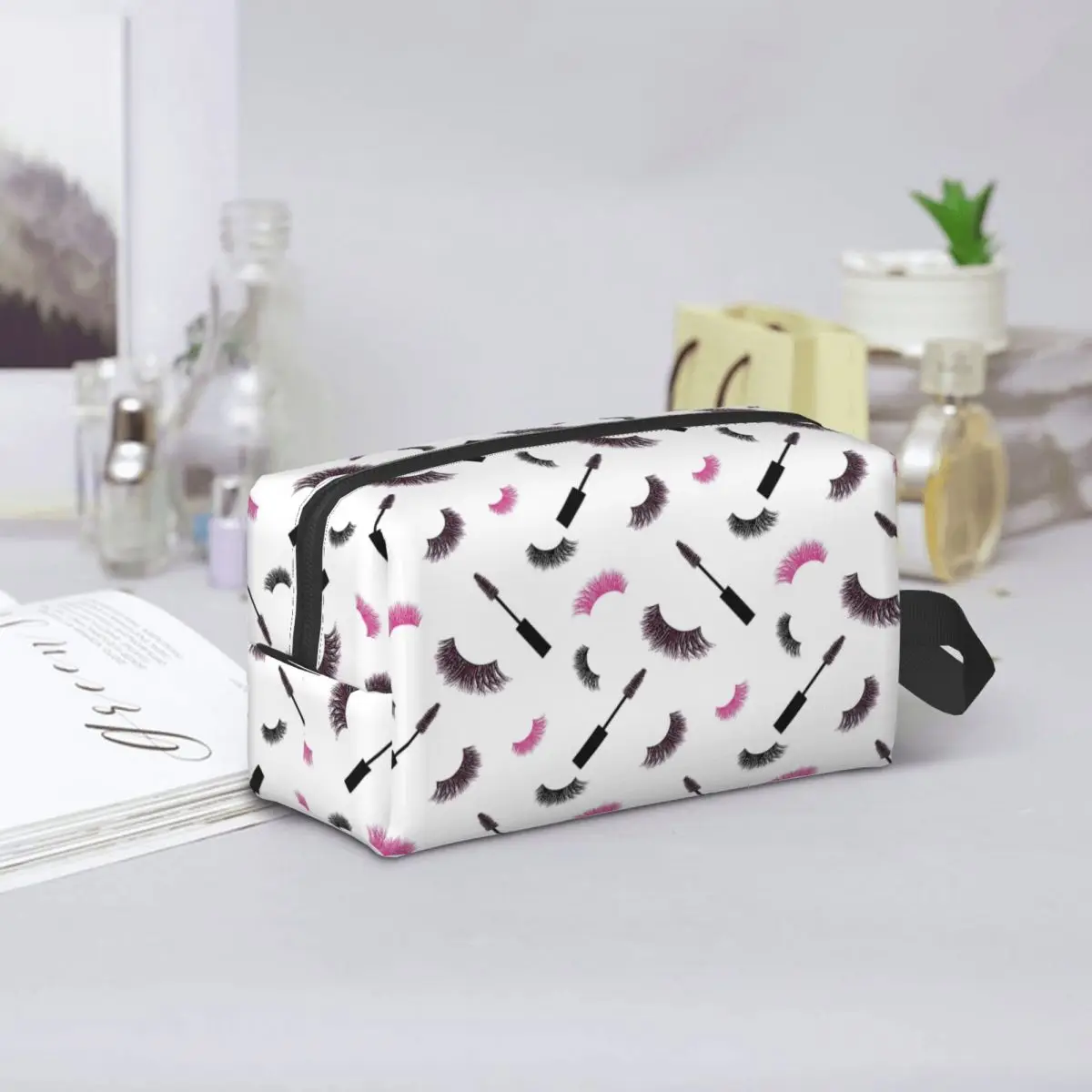 Lashes And Mascara With Pink Glitter Pattern Makeup Bag Cosmetic Organizer Storage Dopp Kit Toiletry Cosmetic Bag Women Beauty