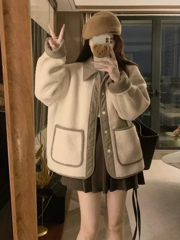 

Очень большая зимняя куртка из высококачественного меха ягненка (300 пу) для мужчин и женщин, в корейском стиле, омолаживающая, свободного кроя, с цветными вставками и воротником