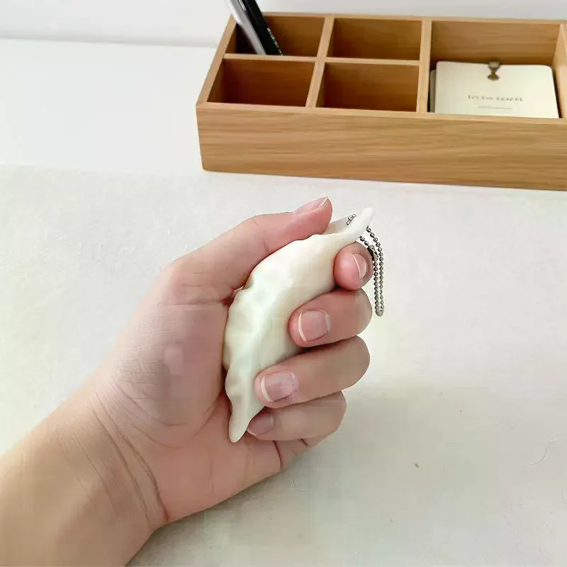 Simulation Dumpling Squeeze Keychain Soft Slow Rising Food Shaped Toy Cute Pendant for Purse Decor Birthday Gifts