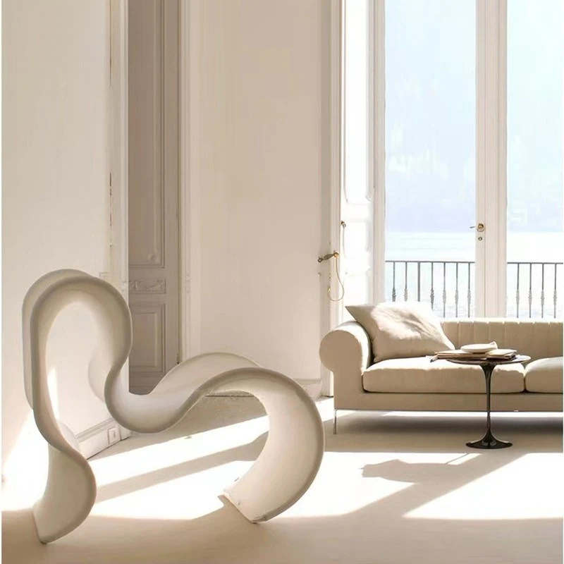 Creative leisure chair FRP living room model room curved single streamer chair