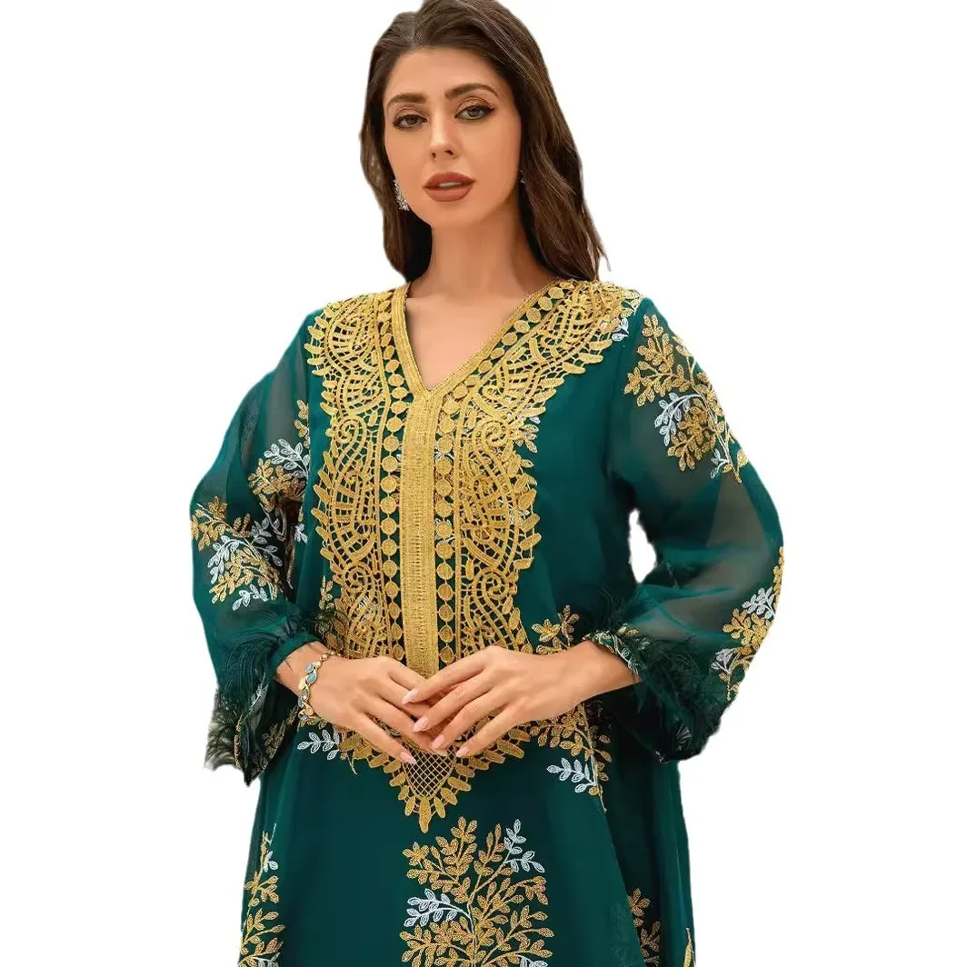 Moyen-Orient transfrontalier meilleure vente Robe musulmane brodée autruche bord malve Robe de soirée Robe