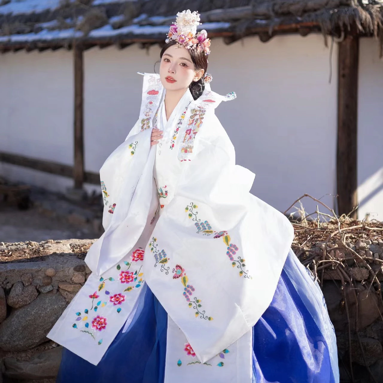 New Korean Embroidery Wedding Dress for Travel Photography hanbok Palace Costume Yanbian Korean Wedding Dress, Princess Yanji