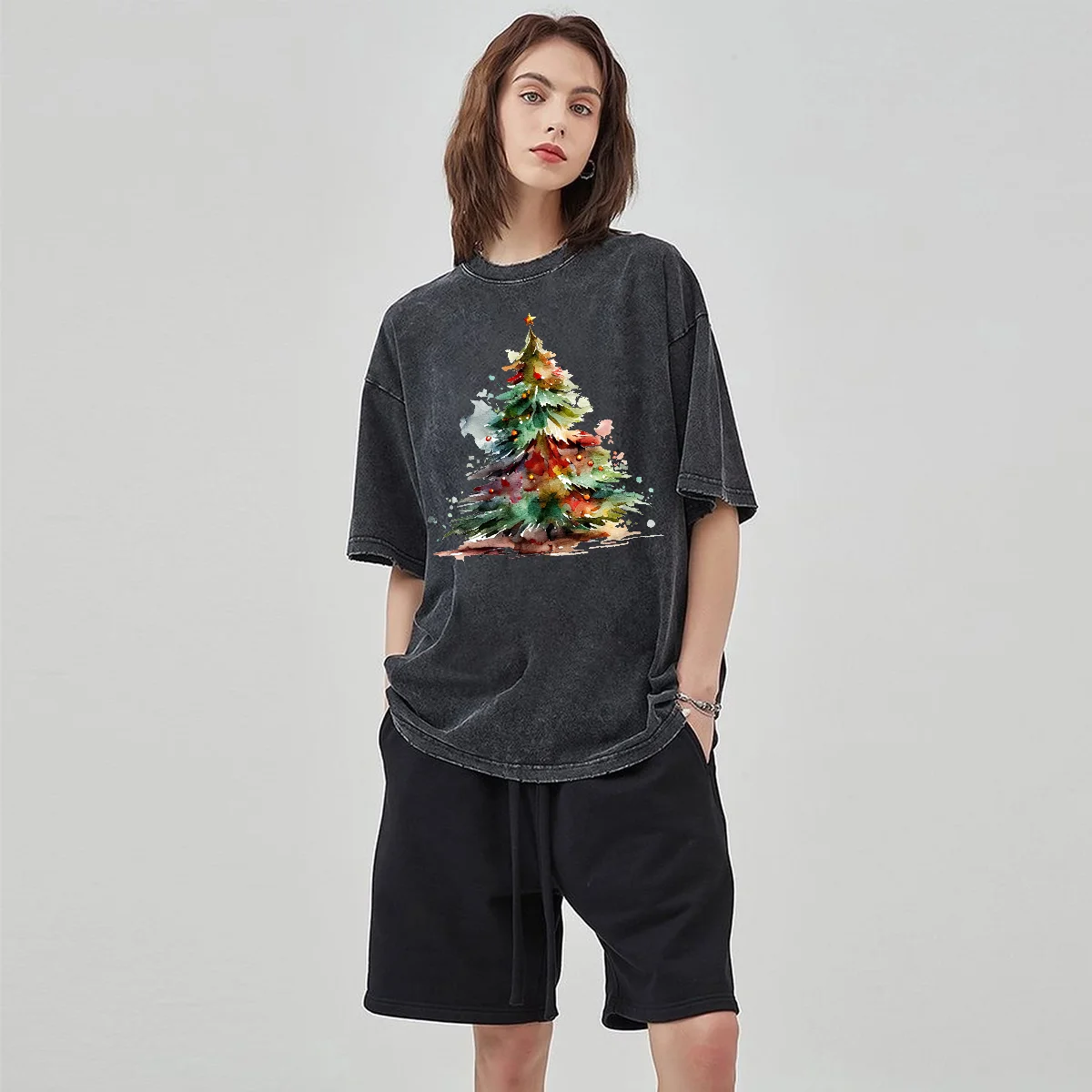 Splash Christmas Tree Print Women's T-Shirt Oversized Washed Short Sleeve Y2k Basic Casual Top Festive Distressed Clothing