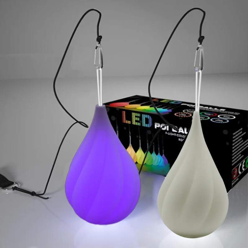 무지개 및 스트로브 효과가 있는 LED 저글링 공 모든 기술 수준에 안전하고 부드러운 소프트 레인보우 페이드 하이 스트로브 라이트업 장난감