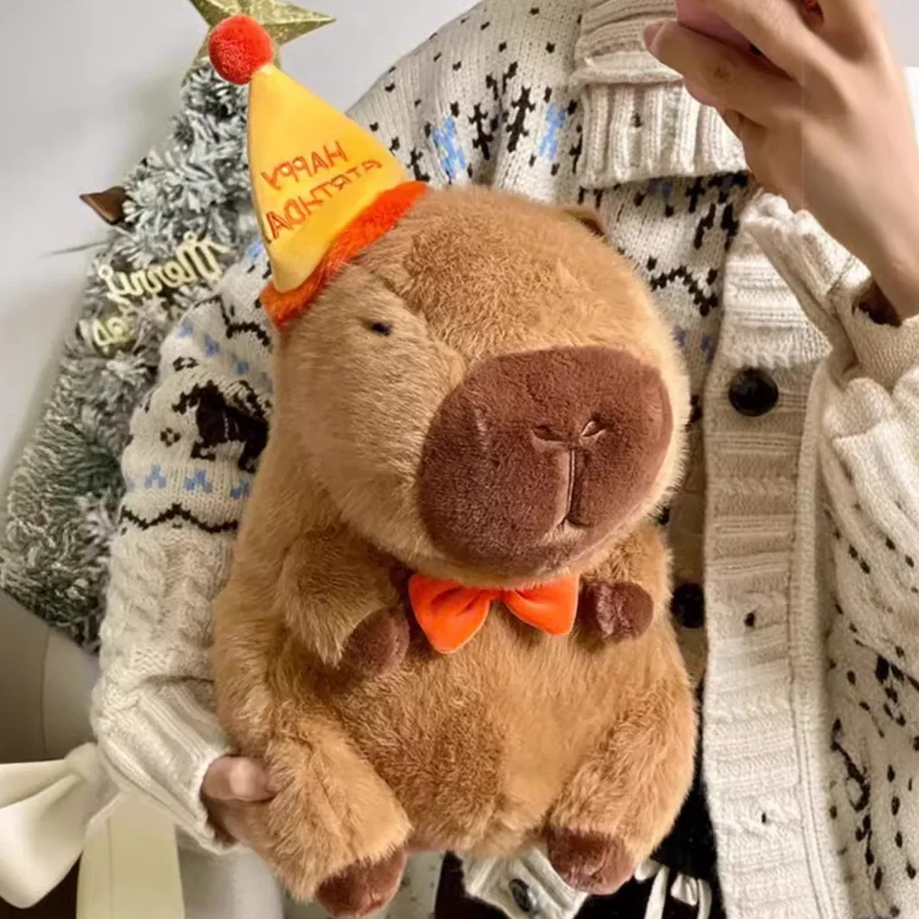 Capibara muñeco de peluche lindo Capibara Anime juguete esponjoso Kawaii Plushie muñeca de feliz cumpleaños regalo para niña amiga animales de peluche suaves