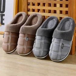 Geruite Herenschoenen Winter Slippers Suède Gingham Pluche Fluwelen Indoor Schoenen Voor Heren Warm Thuis Slippers 2024 Antislip Man Slipper