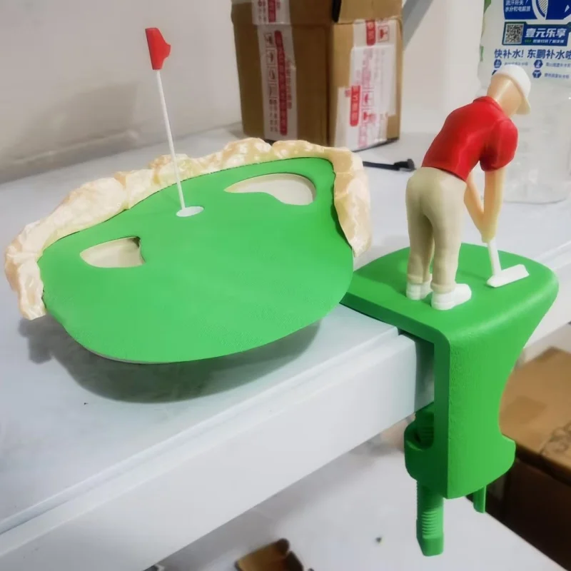 Desktop Mini Golf Game Mini Golfer Figurine Indoor Stress Relief Ornament Novelty Golf Gift Office Desk Decoration