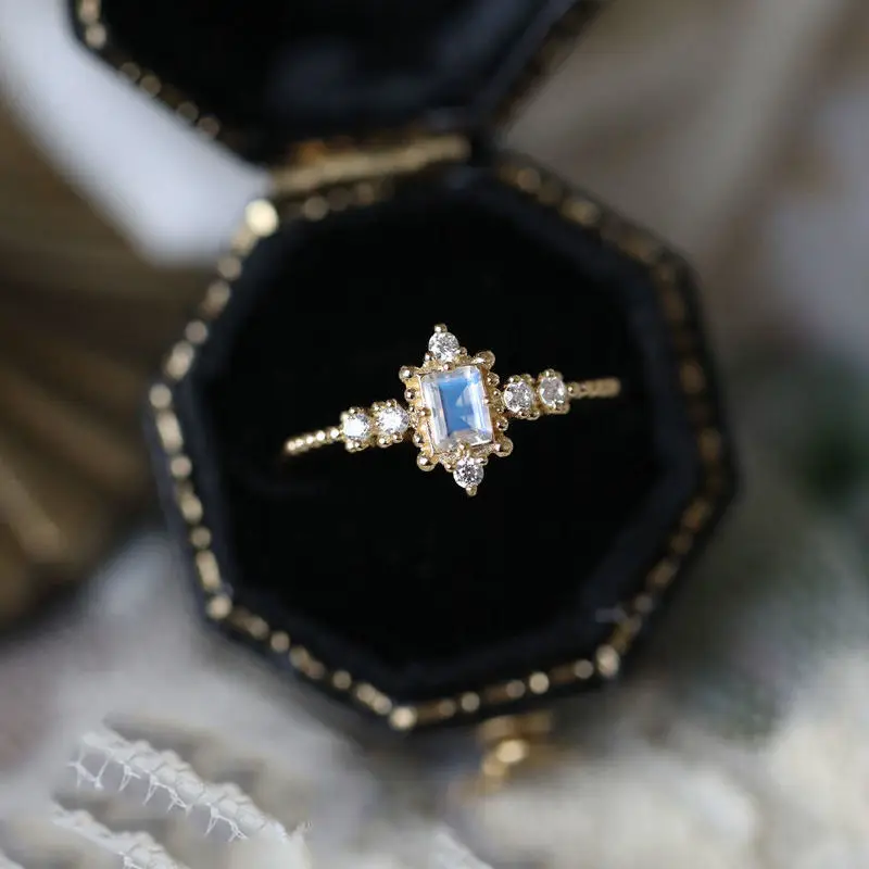 

Designer original silver inlaid moonstone rings for women light luxury romantic palace style wedding engagement jewelry