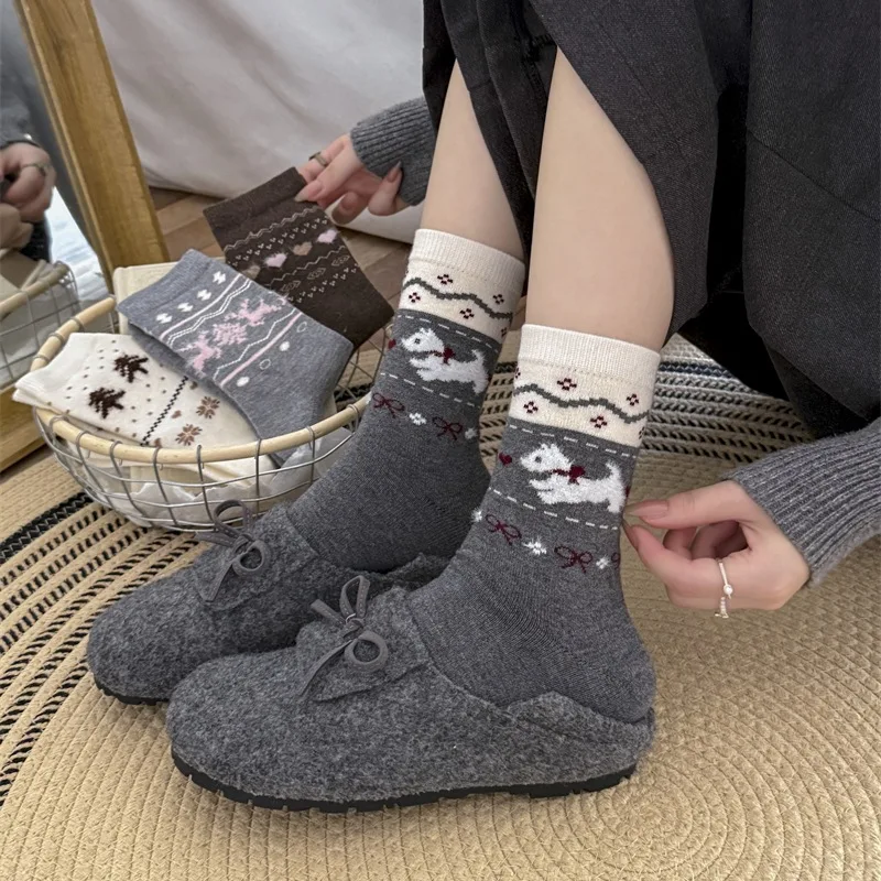 الشتاء الجوارب النسائية سميكة جديدة المستجدات الكرتون لطيف الجوارب سميكة النوم موضة تنفس لون الحلوى جوارب يمكن السير بها على الأرض جودة عالية