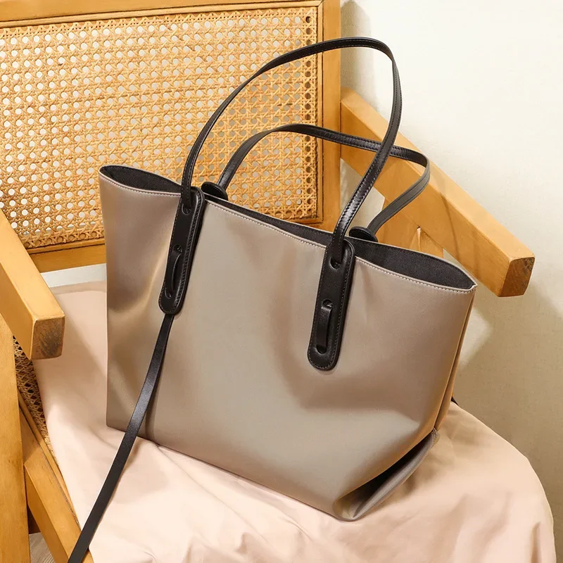 

2024 New Handbag Women's Large Capacity Oxford Cloth Fashion Shoulder Bag Tote Bag Luxury Designer Handbag