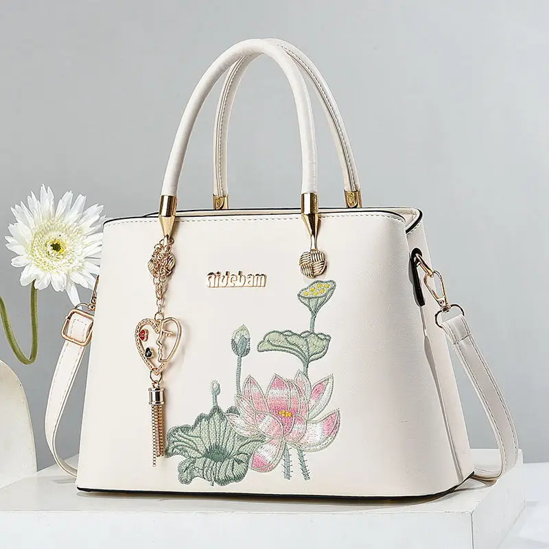 National Style Female Bags For Women New Embroidery Multi Layered Single Shoulder High End Large Capacity Practical Handbag