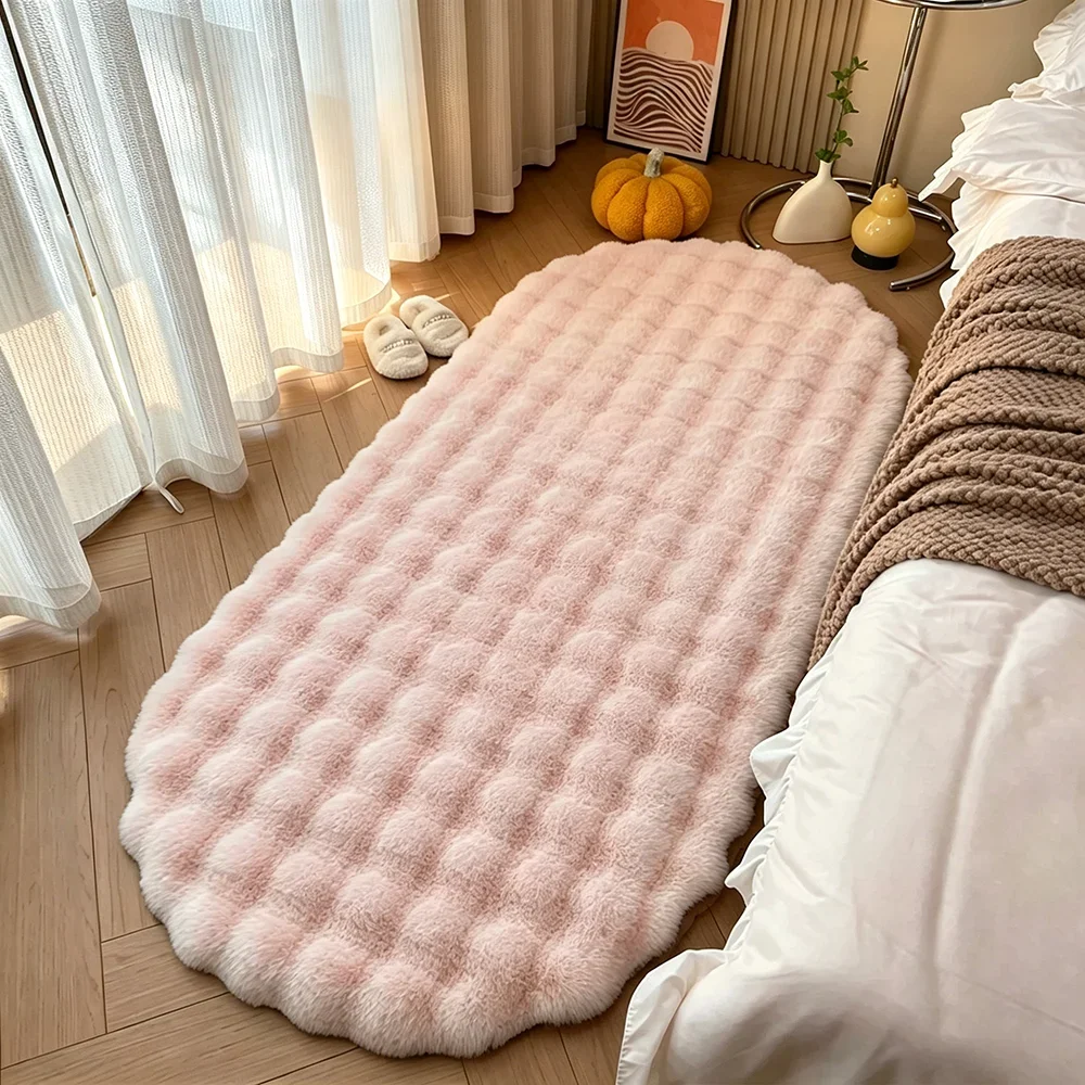 Imitation Rabbit Hair Bubble Velvet Carpet Elliptical Beige Soft And Comfortable Faux Fur Mat For Kids Bedroom Headboard Carpet